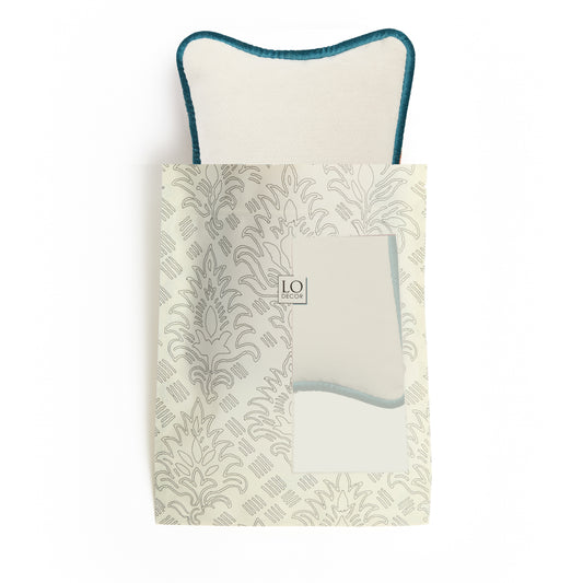 MICRO PILLOW | Velvet Cushion White&Blue Frame